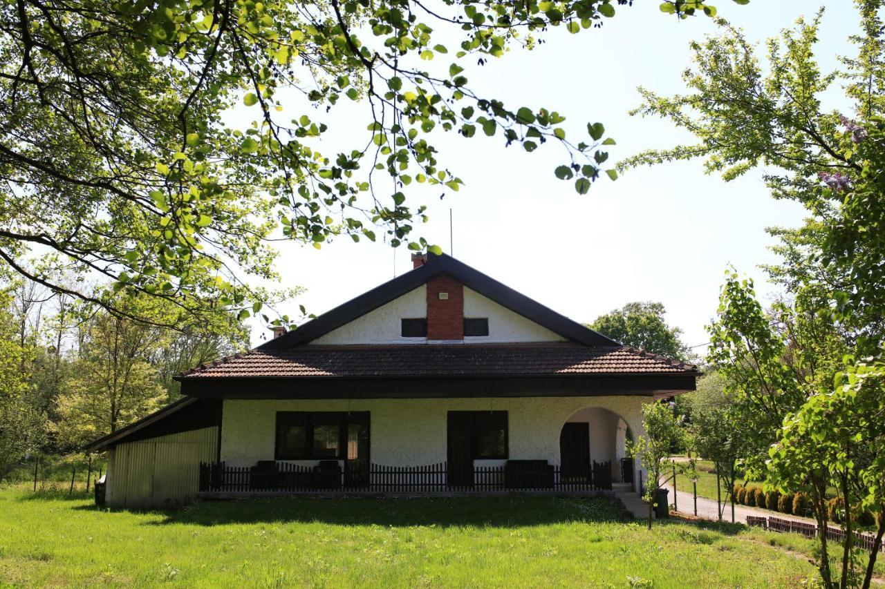 הוילה Kruševac Amigosranch מראה חיצוני תמונה