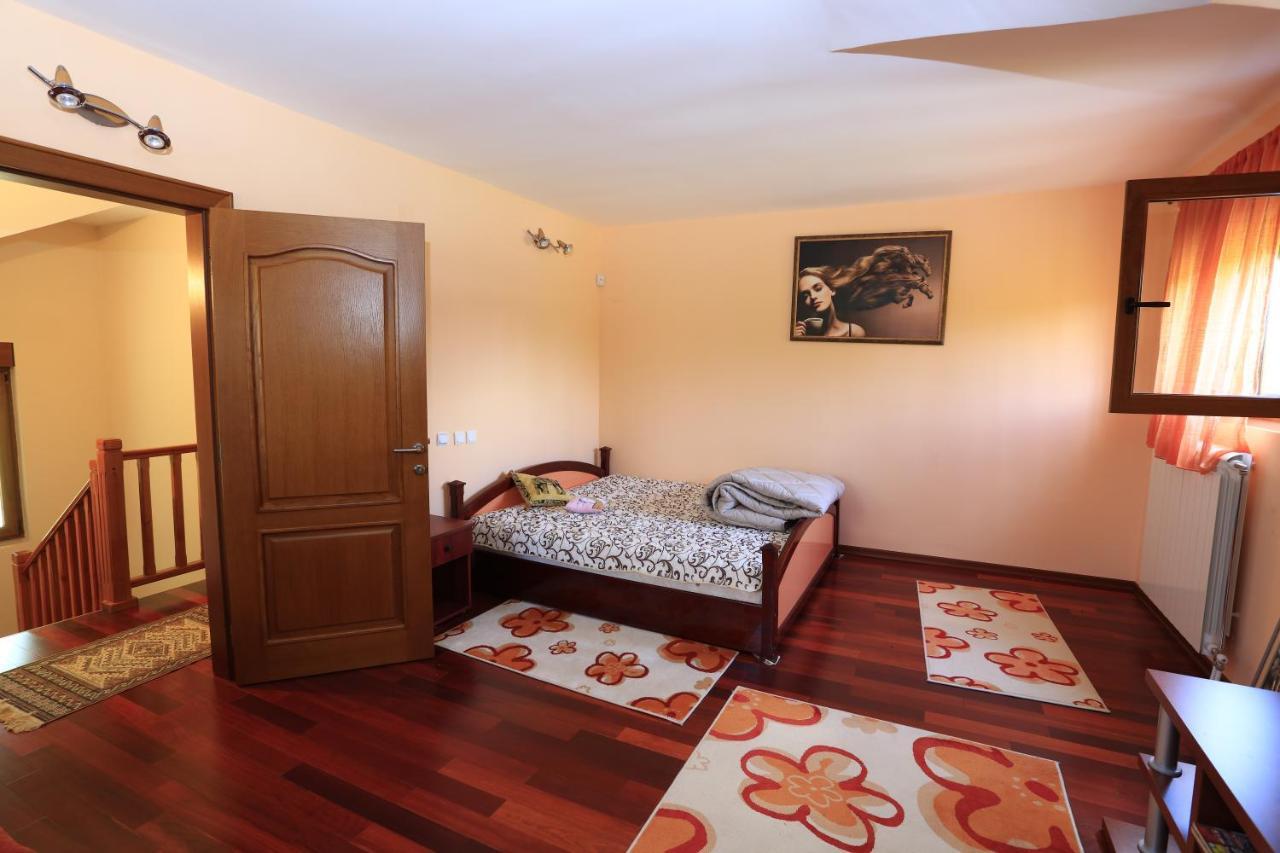 הוילה Kruševac Amigosranch מראה חיצוני תמונה