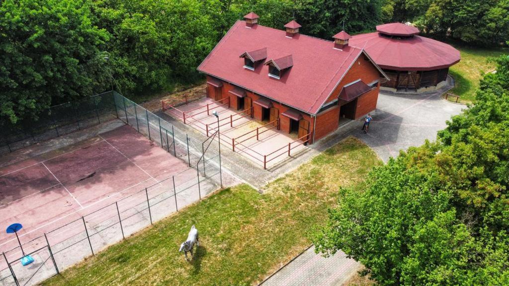הוילה Kruševac Amigosranch מראה חיצוני תמונה